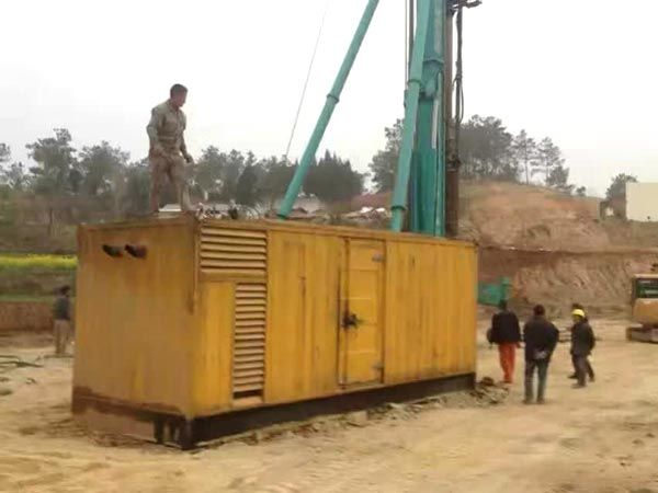 日照如何判断水冷式机油散热器密封件是否需要更换?